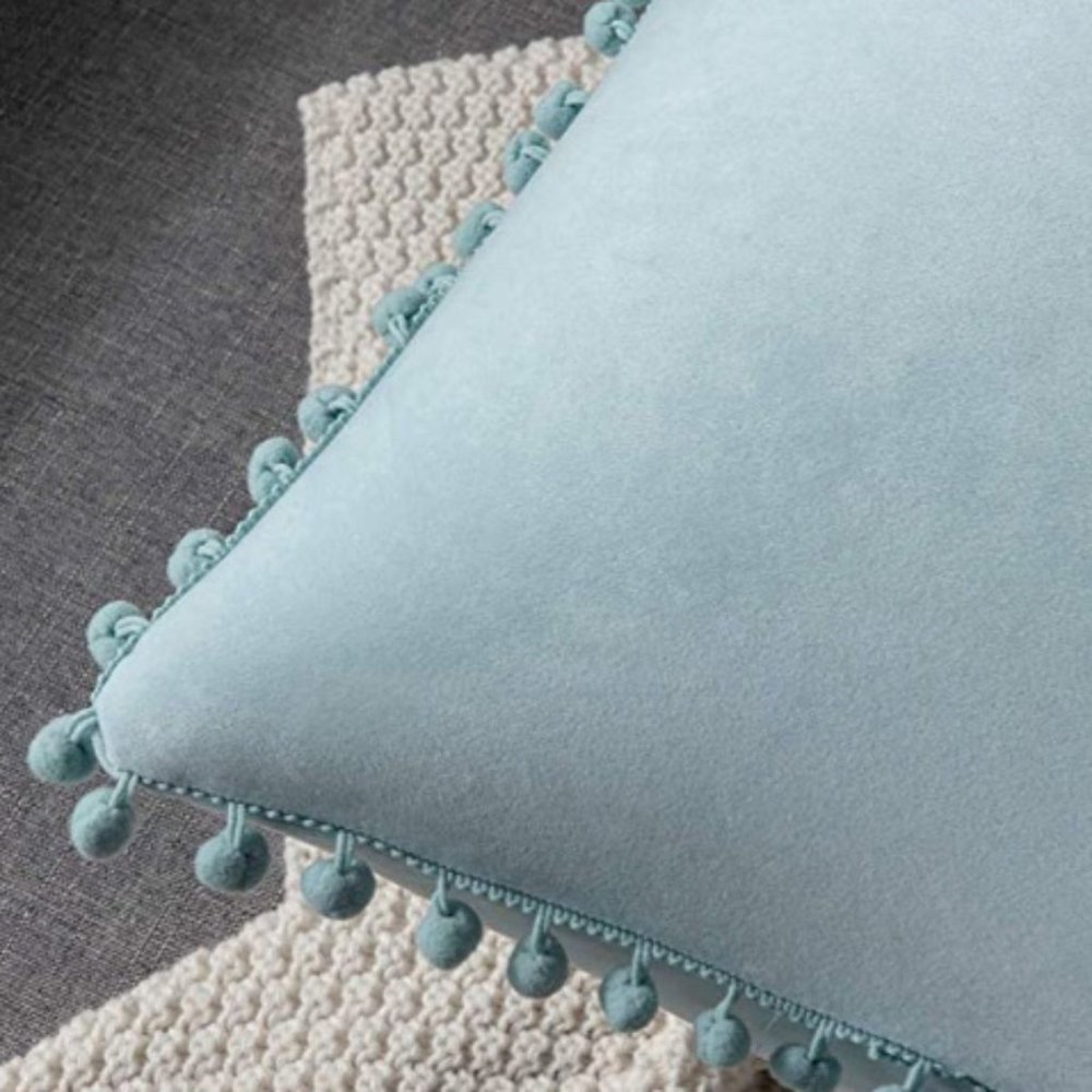 1 Set Of 2 Velvet Square Throw Pillow Covers NWT - Picture 6 of 6